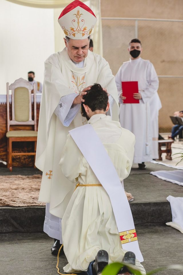 Ordenação Padre Bruno Ordenação Padre Bruno